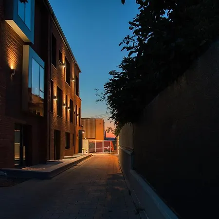 Ξενοδοχείο με διαμερίσματα Panorama Deluxe Κλουζ-Ναπόκα