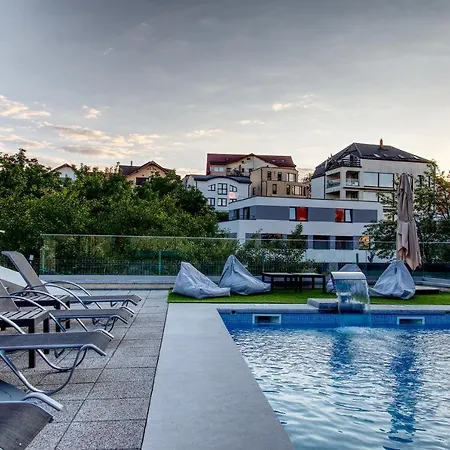 Panorama Deluxe 4*