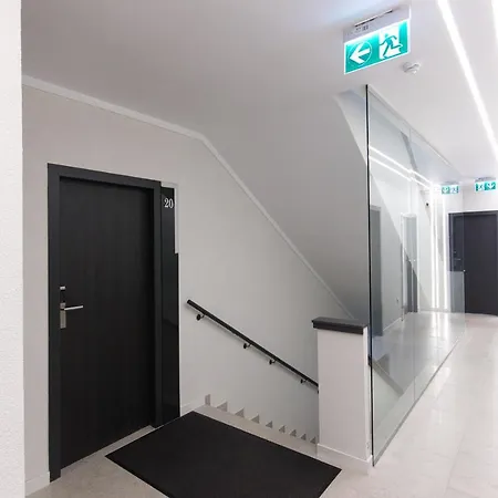 Panorama Deluxe Ξενοδοχείο με διαμερίσματα Κλουζ-Ναπόκα