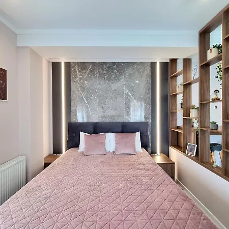 Ξενοδοχείο με διαμερίσματα Panorama Deluxe