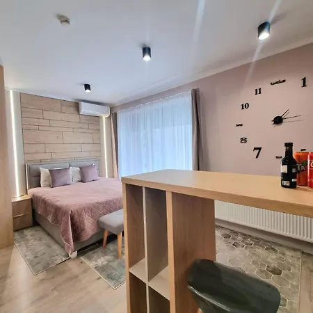 Apartmanhotel Panorama Deluxe *